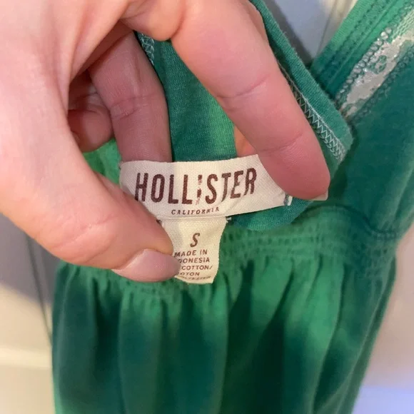 Hollister Green Lace Trim Tank Top - Picture 3 of 6
